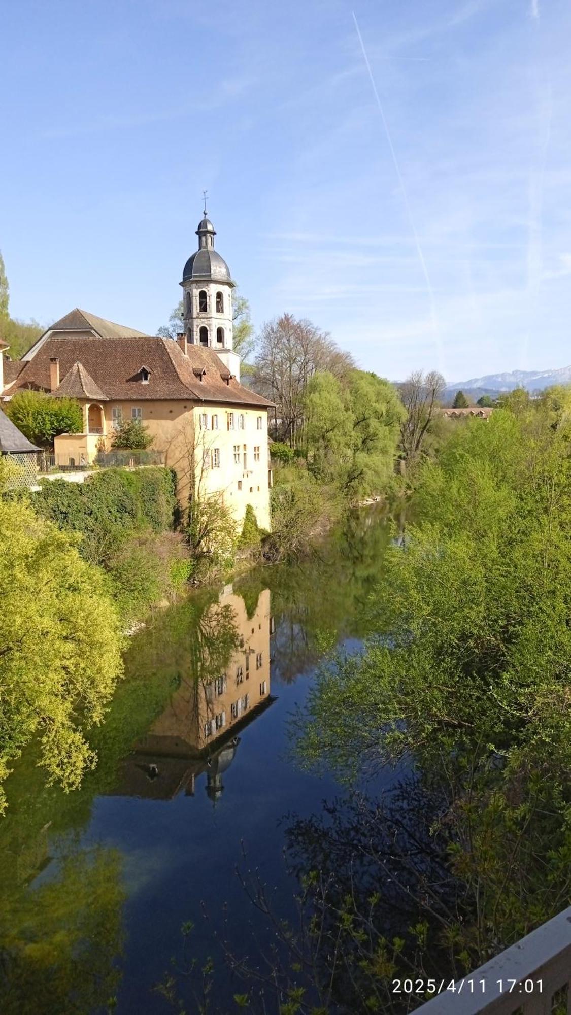 Le Logis Du Guiers Lägenhet Le Pont-de-Beauvoisin Exteriör bild